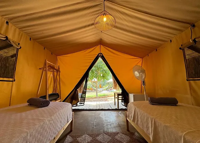 Κάμπινγκ Joy Glamping *