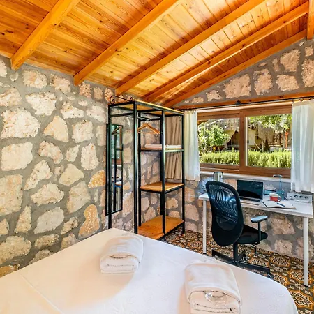 Joy Glamping Kamp alanı *