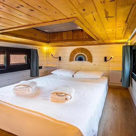Kamp alanı Joy Glamping Kaş