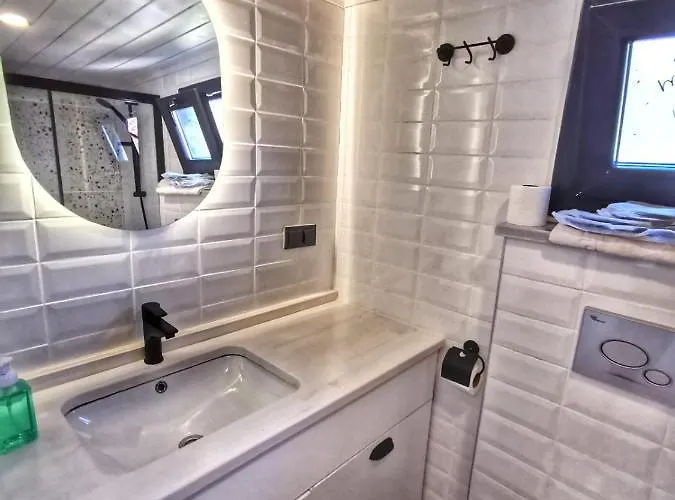 Joy Glamping キャンプ場 カシュ